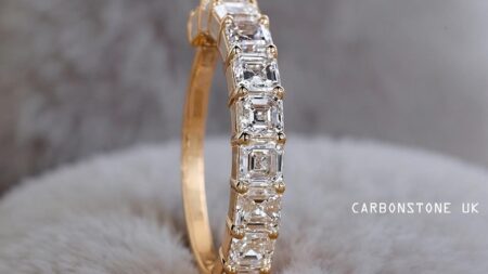 Stackable Asscher Cut Wedding Band in Yellow Gold
