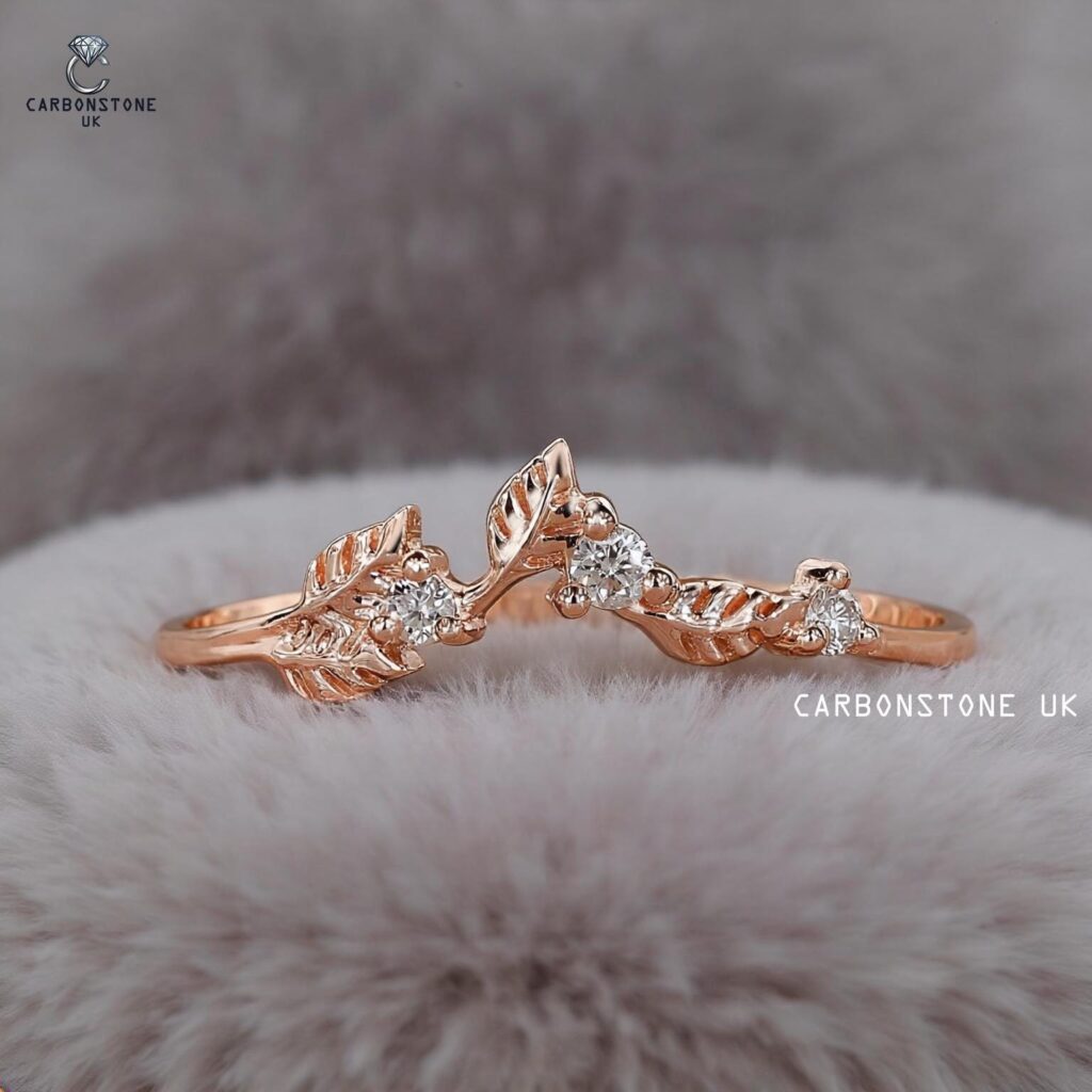 Chevron Round Cut Wedding Band in Rose Gold