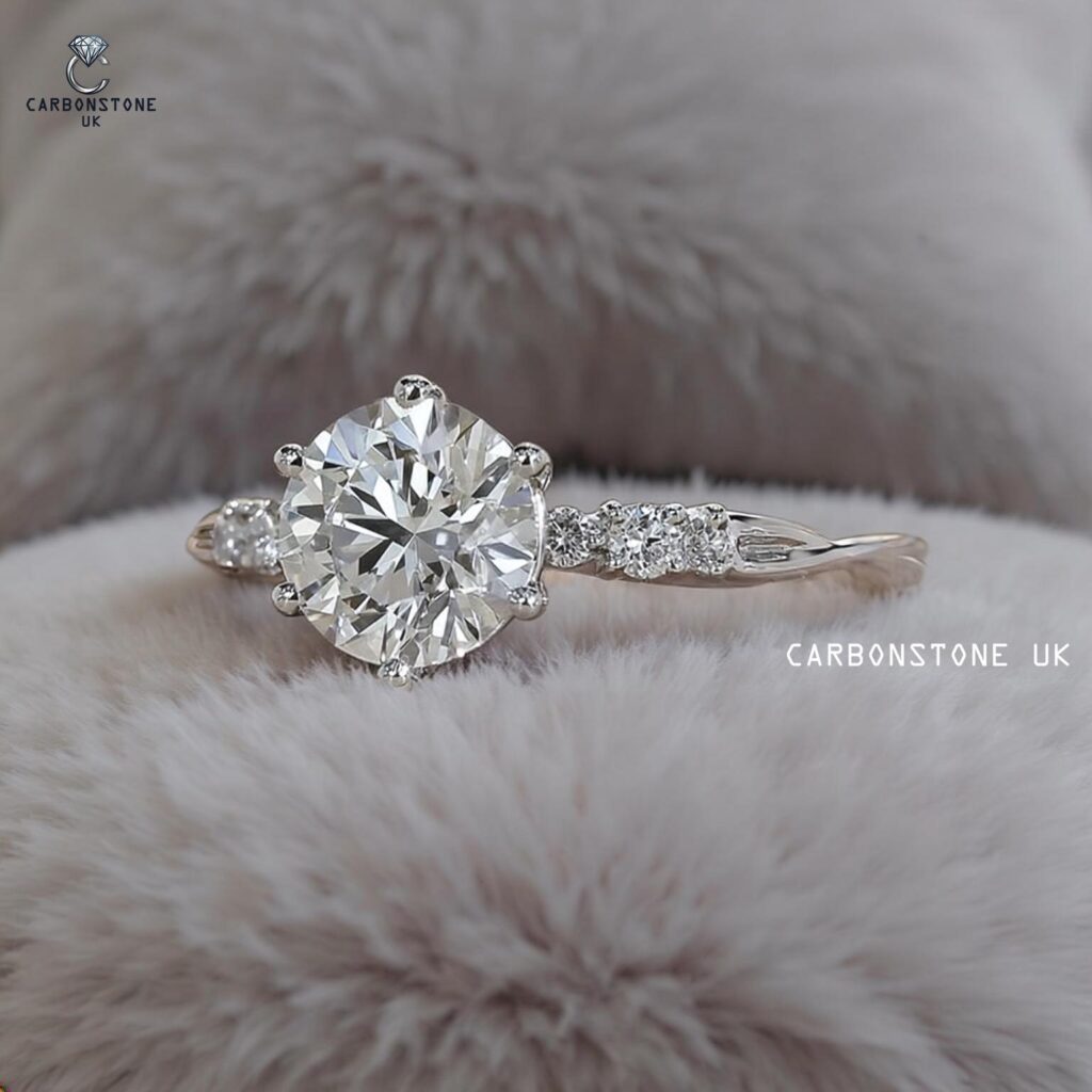 Solitaire Round Cut Engagement Ring in Platinum