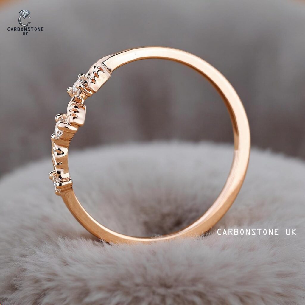 Chevron Round Cut Wedding Band in Rose Gold
