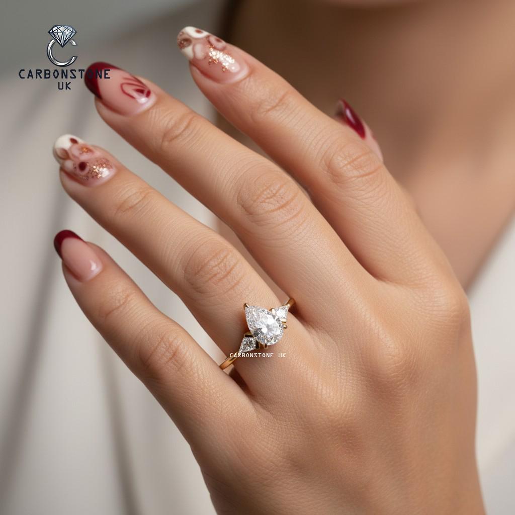 Pear Cut Engagement Ring in Yellow Gold